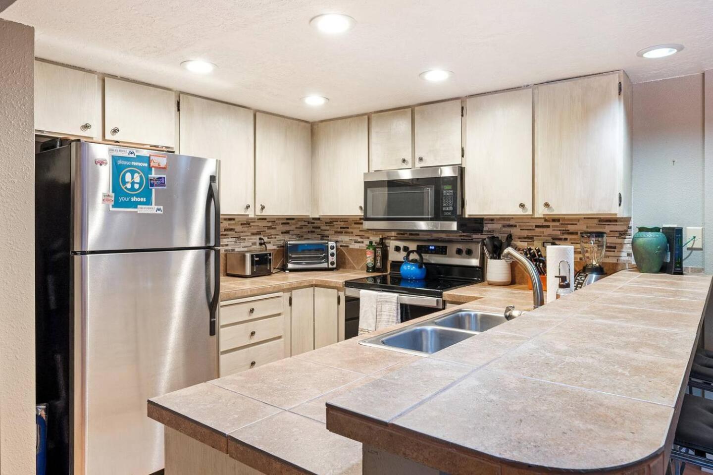 Giant Steps #43 W Hot Tub, Sauna, And Game Room! Brian Head Luaran gambar