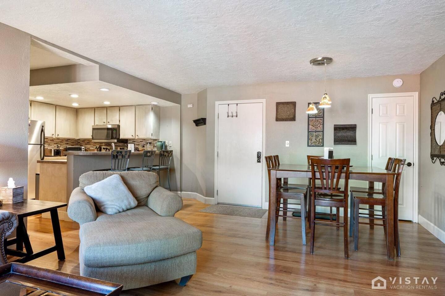 Giant Steps #43 W Hot Tub, Sauna, And Game Room! Brian Head Luaran gambar